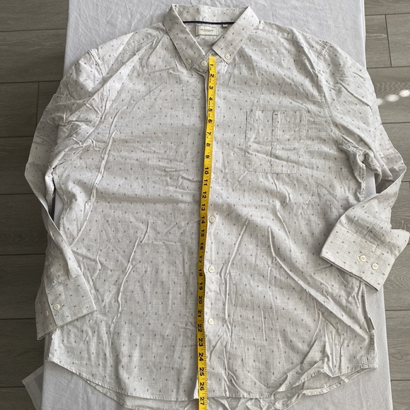 7 Diamonds Long Sleeve Button Down - Picture 2 of 5